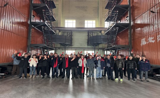 2024年2月9日，，，，，，，供热总公司总司理马东虎向导谋划班子到一线开展走访团拜活动_副本.jpg